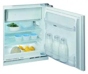Iebūvējamais kombinētais ledusskapis Whirlpool WBUF011 — 126 L (108 L ledusskapis, 18 L saldētava), energoefektivitātes klase E, statiskā dzesēšana, reversās durvis