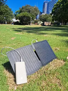 Uzlāde ar saules enerģiju