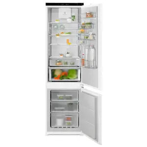 Iebūvējamais ledusskapis Electrolux E8CNGD19S ar Frost Free tehnoloģiju un elektronisko vadību