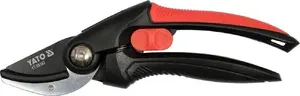 Yato YT-88182 Lakts tipa dārza sekators ar 2 cm griešanas kapacitāti un termoplastiskas gumijas rokturi