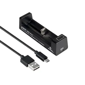 Lādētājs XTAR ANT MC1 Plus — USB ieejas lādētājs vienai Li‑ion 18650 baterijai