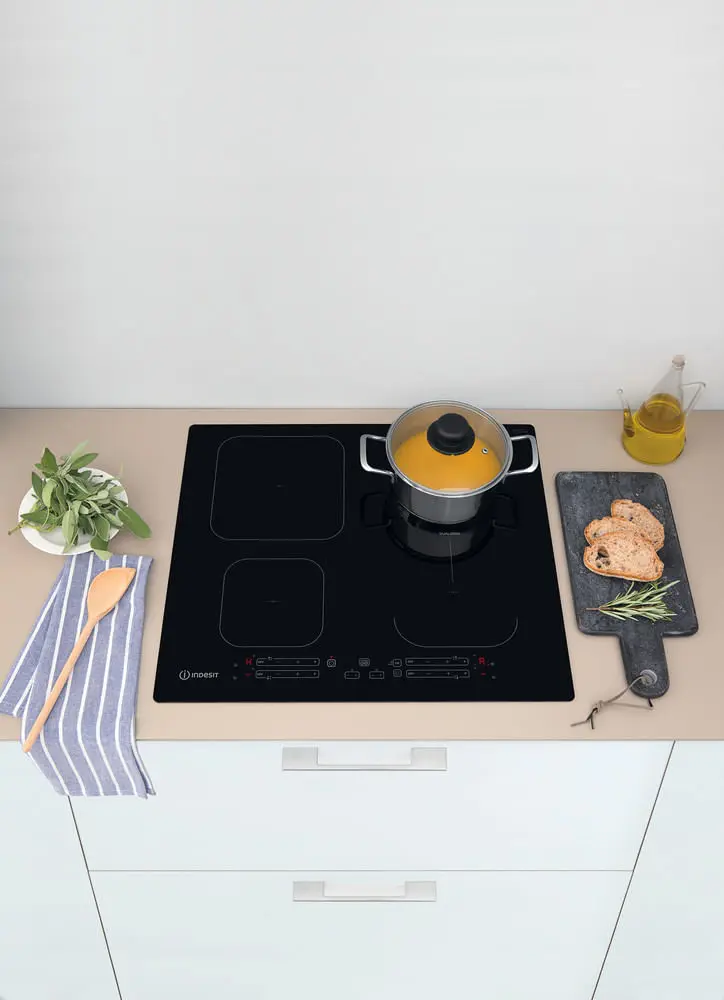 Indesit IB 65B60 NE indukcijas plīts virsma Photo 17